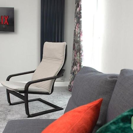 Cambridge Stays 4-5Br House-Garden-Lots Of Parking-15 Min To City-Close To Motorway Girton  외부 사진